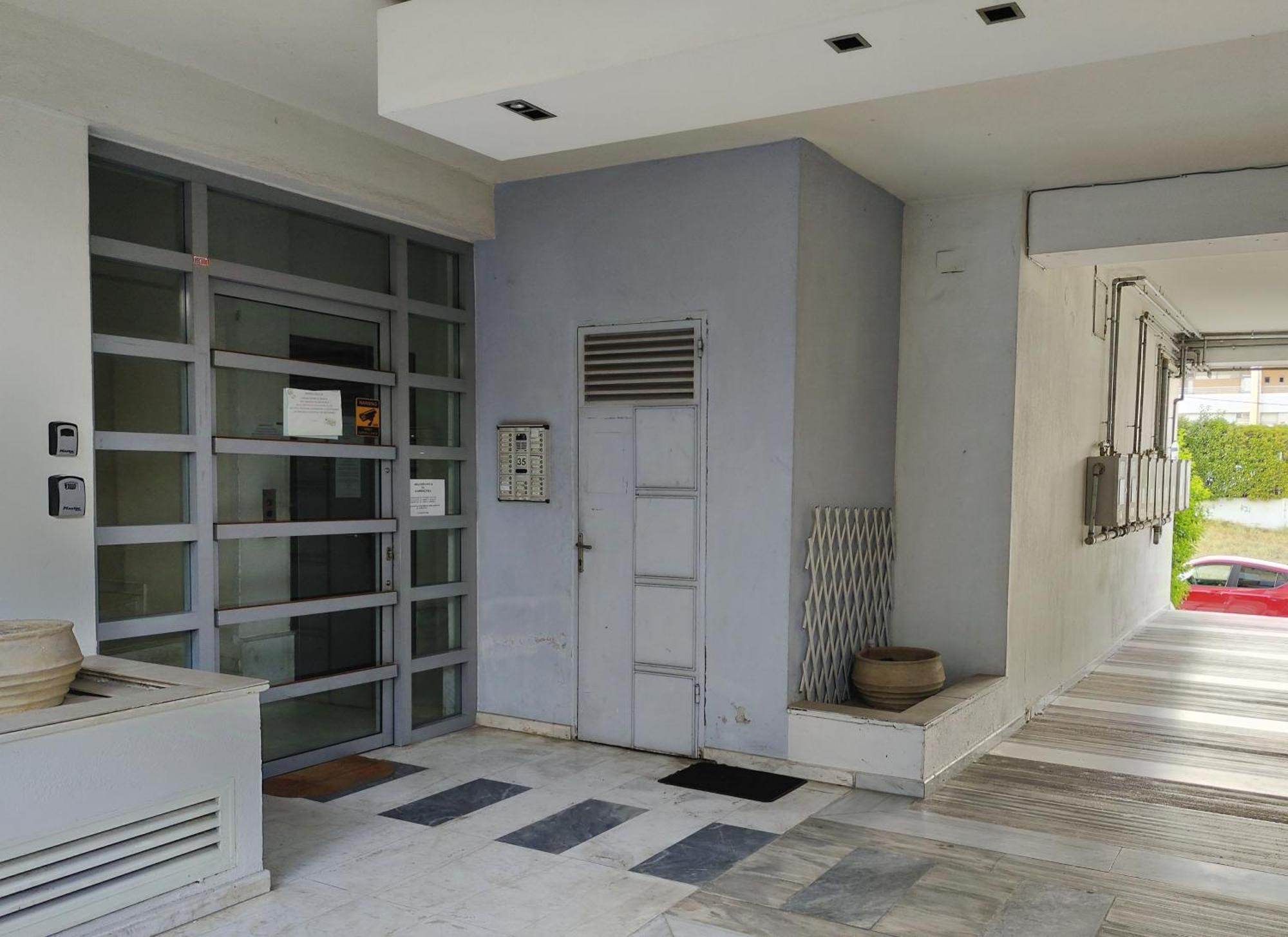 Homely Flat Near Airport سالونيك المظهر الخارجي الصورة