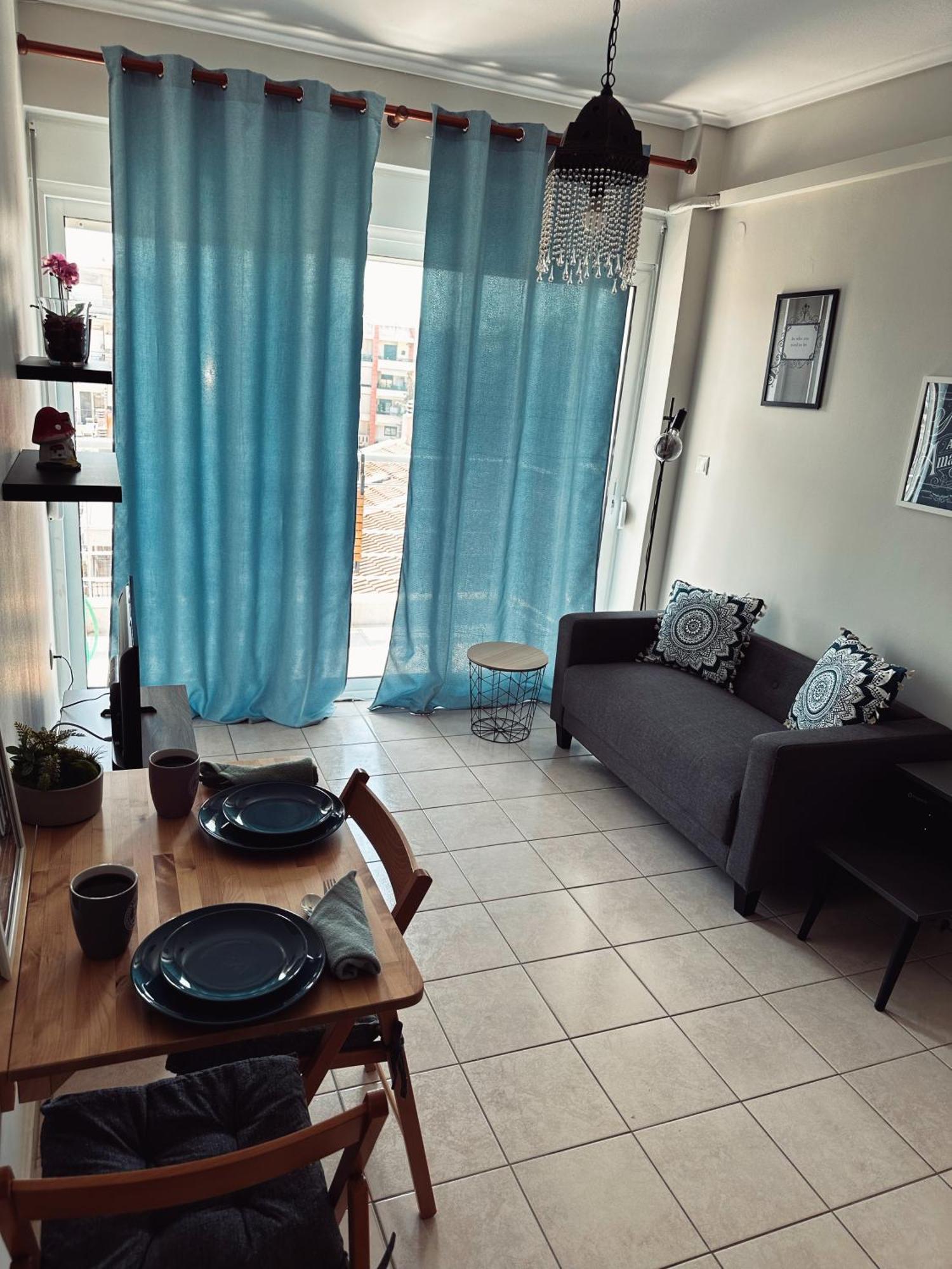 Homely Flat Near Airport سالونيك المظهر الخارجي الصورة