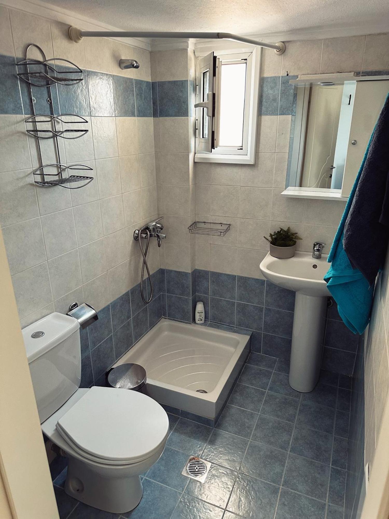 Homely Flat Near Airport سالونيك المظهر الخارجي الصورة